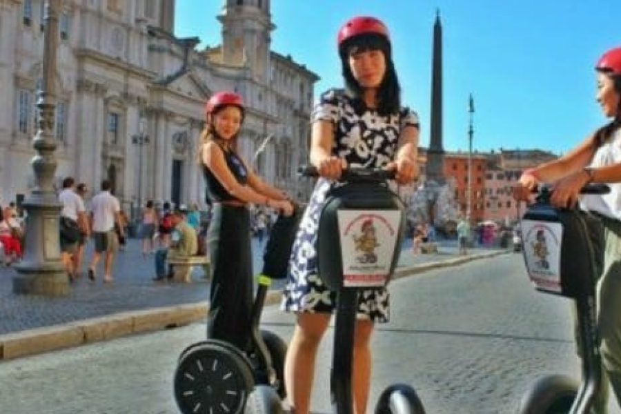 Rome Highlights City Tour by Golf Cart with Gelato Fly-For-Holidays